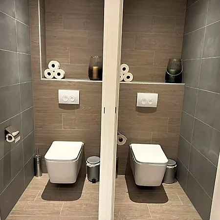 't Centrum Отель *